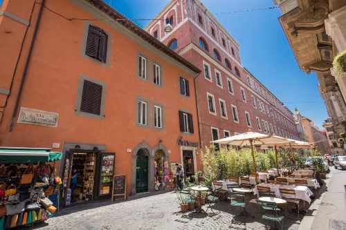 Piccolo Trevi Suites image 37